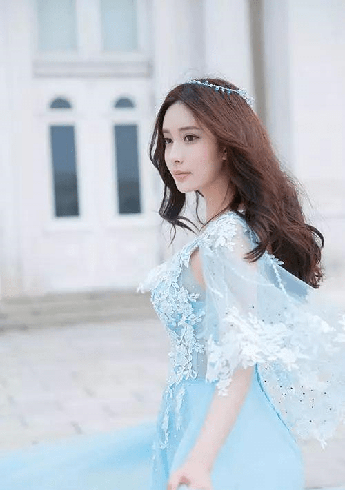 北影校花陈冰冰:作为北影校花的孟子义,如今却走到了被网友炮轰滚出