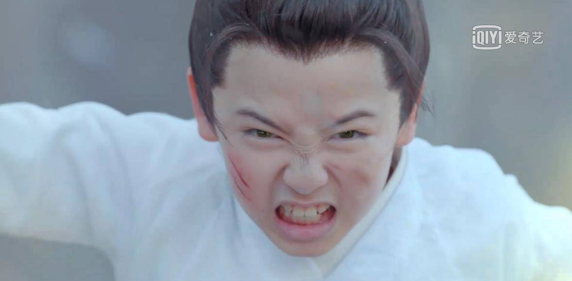 天舞纪:李玄觉醒龙族血脉,紫极做了一件事,令李玄懊悔和痛恨