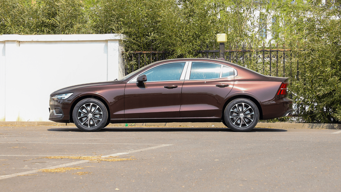 沃尔沃亚太沃尔沃s602020款t4智逸豪华版特价出02