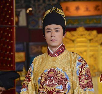 为何皇族鲜有双胞胎?史学家道出实情,网友:古人也不容易