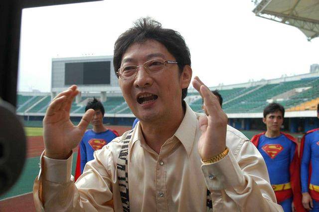 疯狂的黄渤,第一次接近影帝的奖杯,这部电影成全了他._李法拉