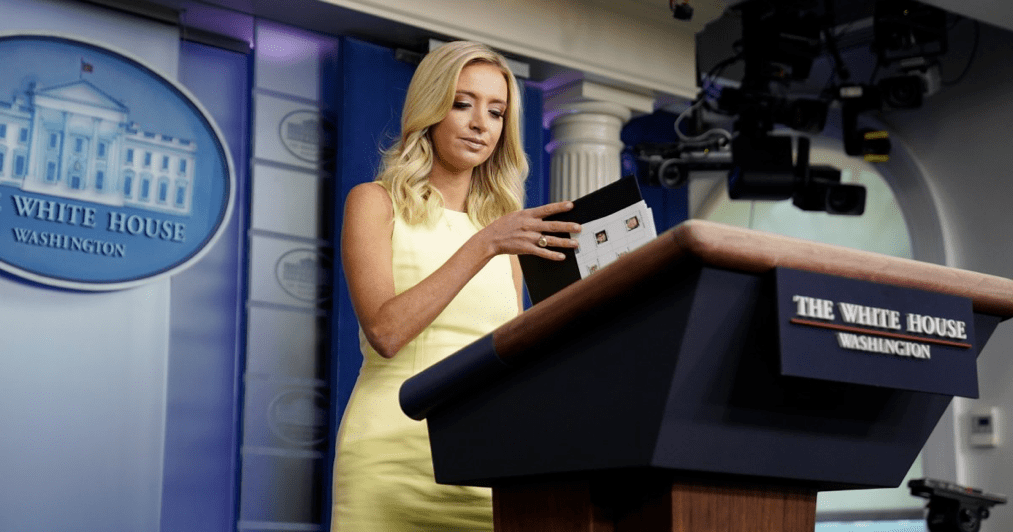 白宫"小抄"看过没?_凯莉·麦克纳尼