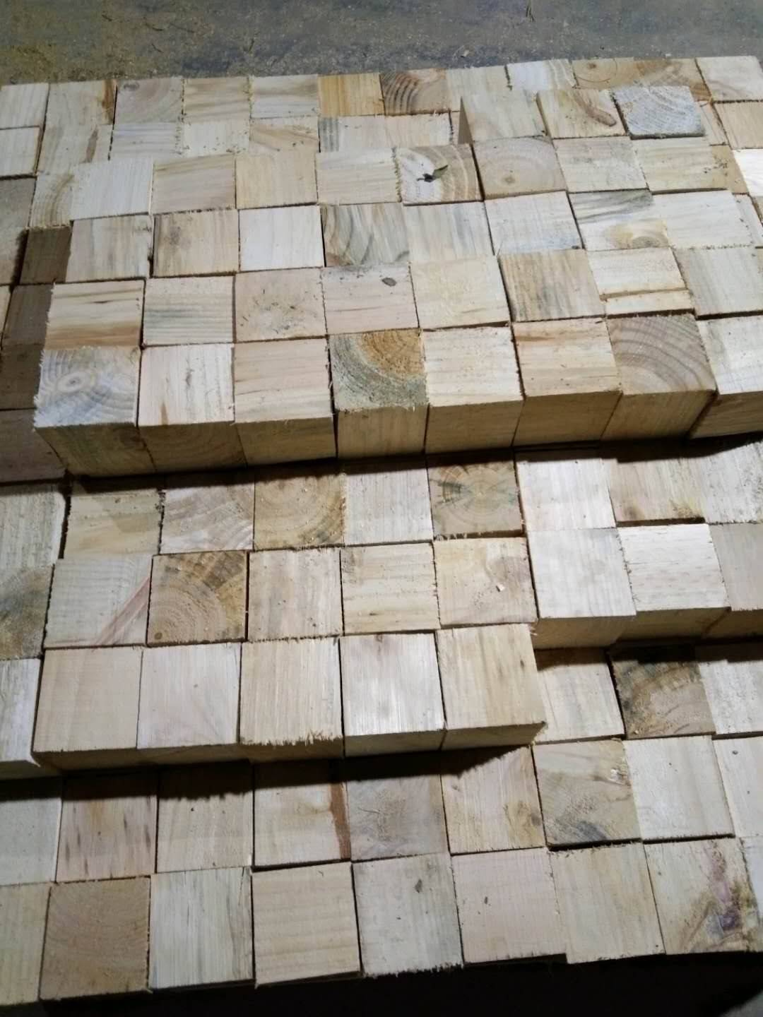 崇左脚墩托盘腿木方木块木墩加工厂