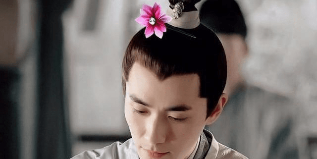 宋朝男人有多潮?古稀老人都爱美,喜欢头簪一枝花_时尚