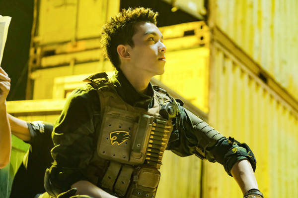 《穿越火线》路小北最后成为电竞大神,可他的原型是谁呢?_肖枫和