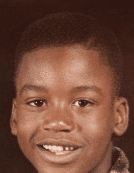 原创nba8大球星童年照,认出5个就算是老球迷,你能认出几个?