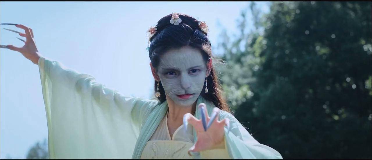 现代剧演活大小姐,古装总不太行,张予曦挑战聊斋演猫妖可还行?