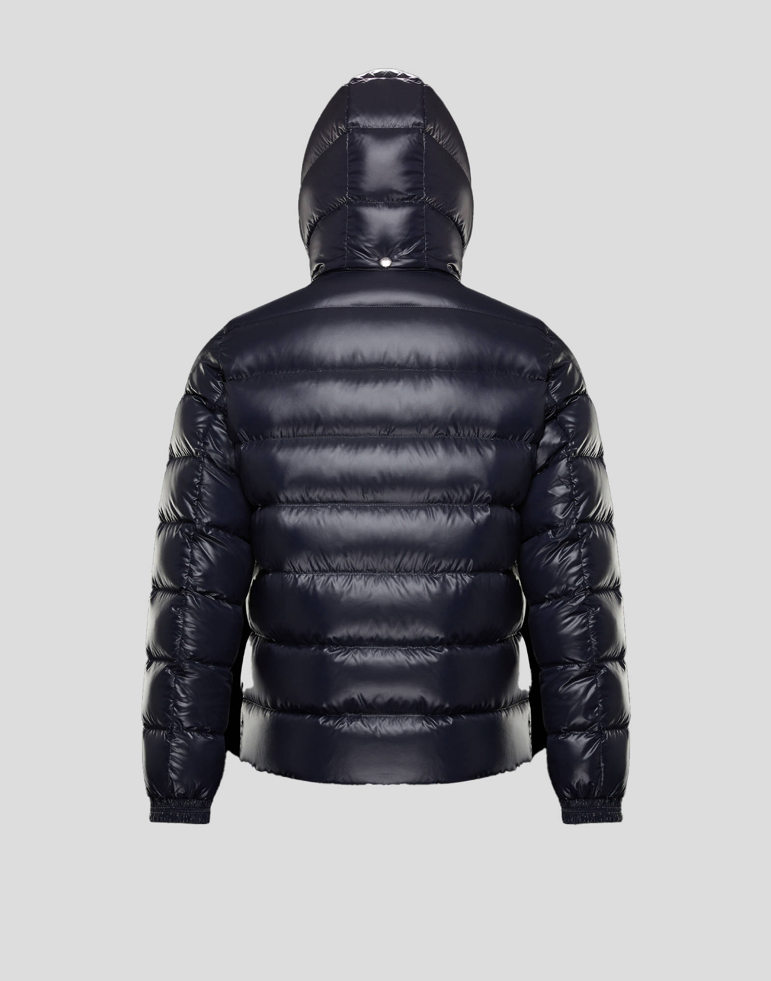 moncler羽皇蒙口羽绒服2020年度新款男士羽绒服款式b季