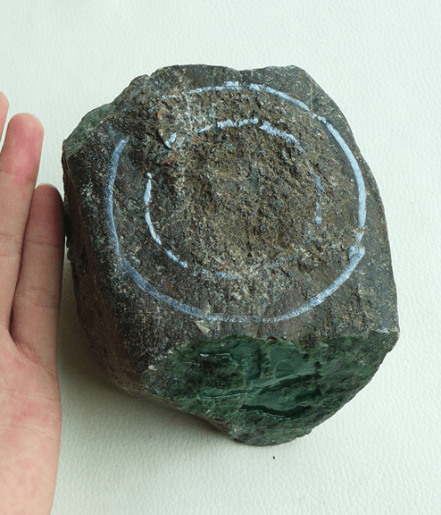 原创让你的视觉放松一下一一清新的苹果绿翡翠原石