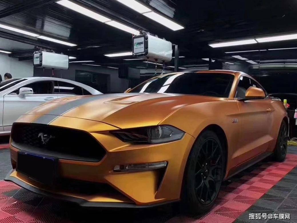 福特野马 贵族尊享·电光金属铜改色膜效果图