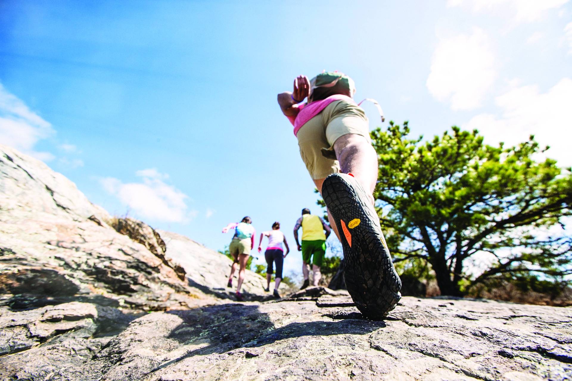 vibram五指鞋让您体验赤足快感_赤脚