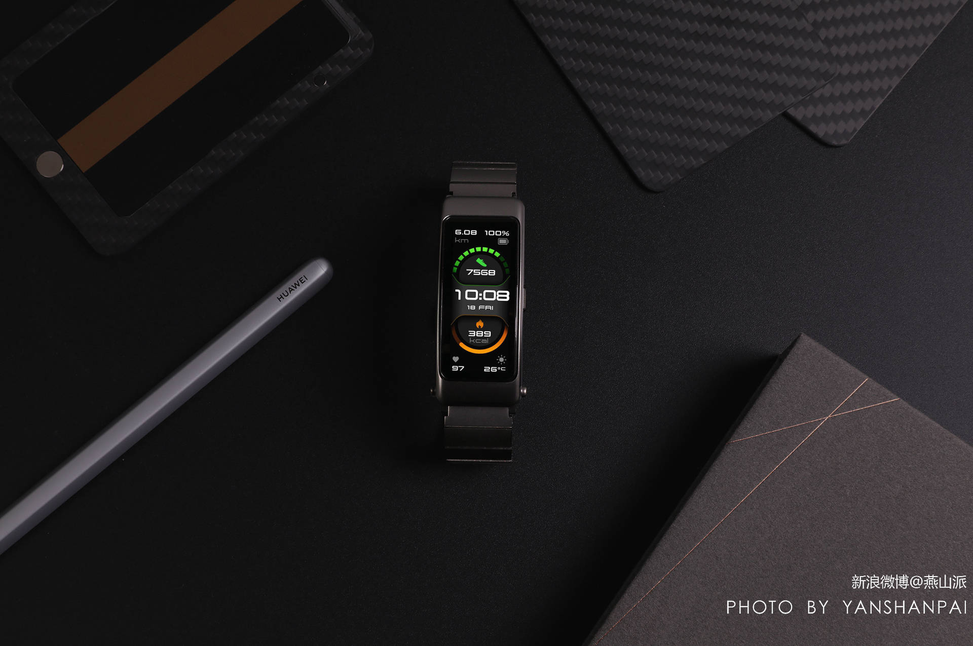 是手环也是蓝牙耳机华为手环b6评测手环里的变形金刚再突变