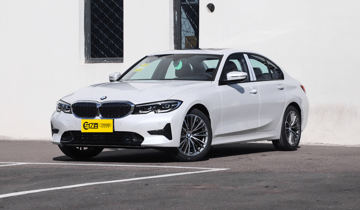 华晨宝马 宝马3系 2020款 320i 运动套装 特价出