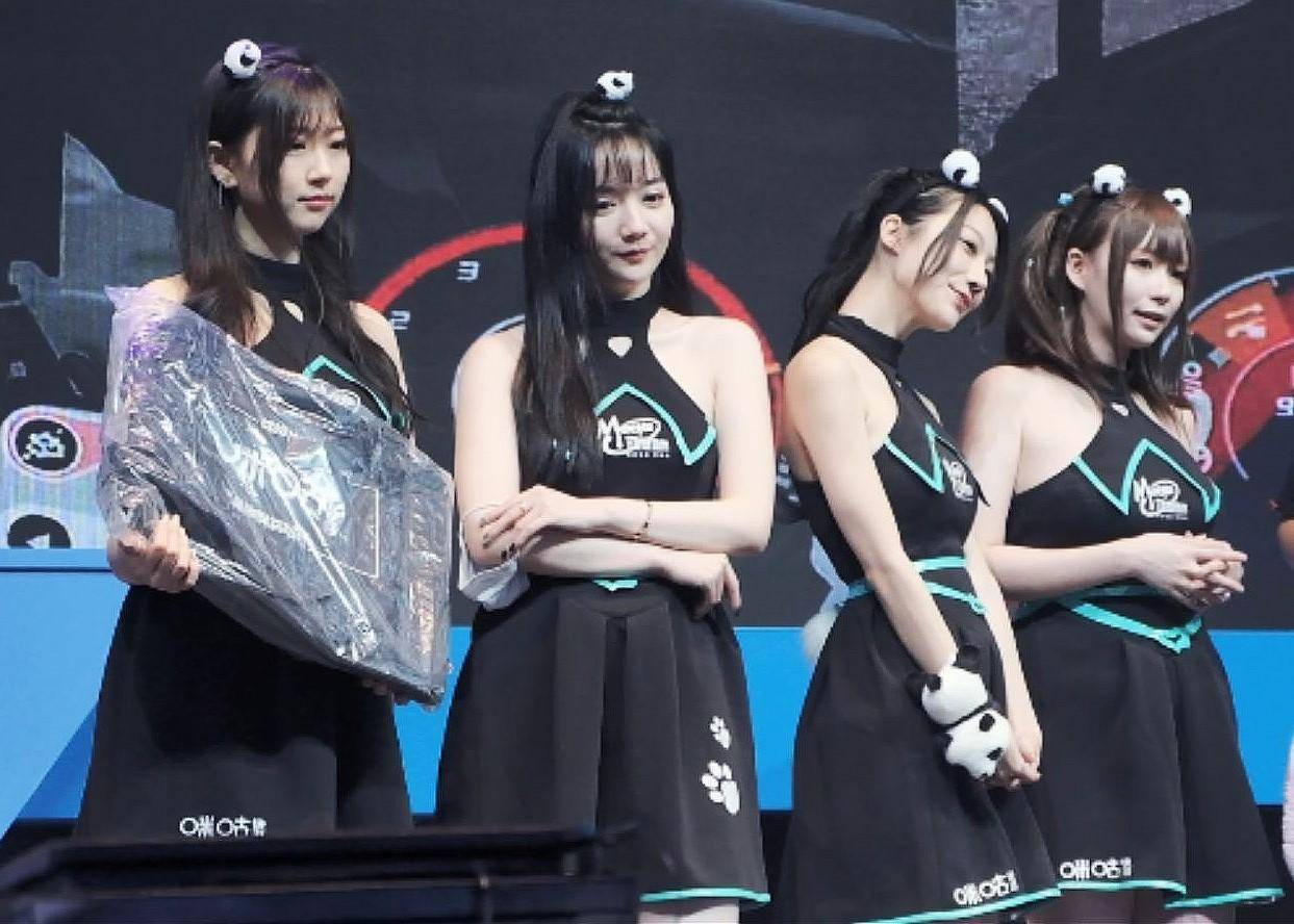 原创chinajoy2020精彩连连北通携手腾讯推出专属周边获好评