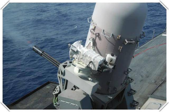 1b附有光电火控功能并延长炮管,尽管很多人认为应选择"公羊"导弹作为