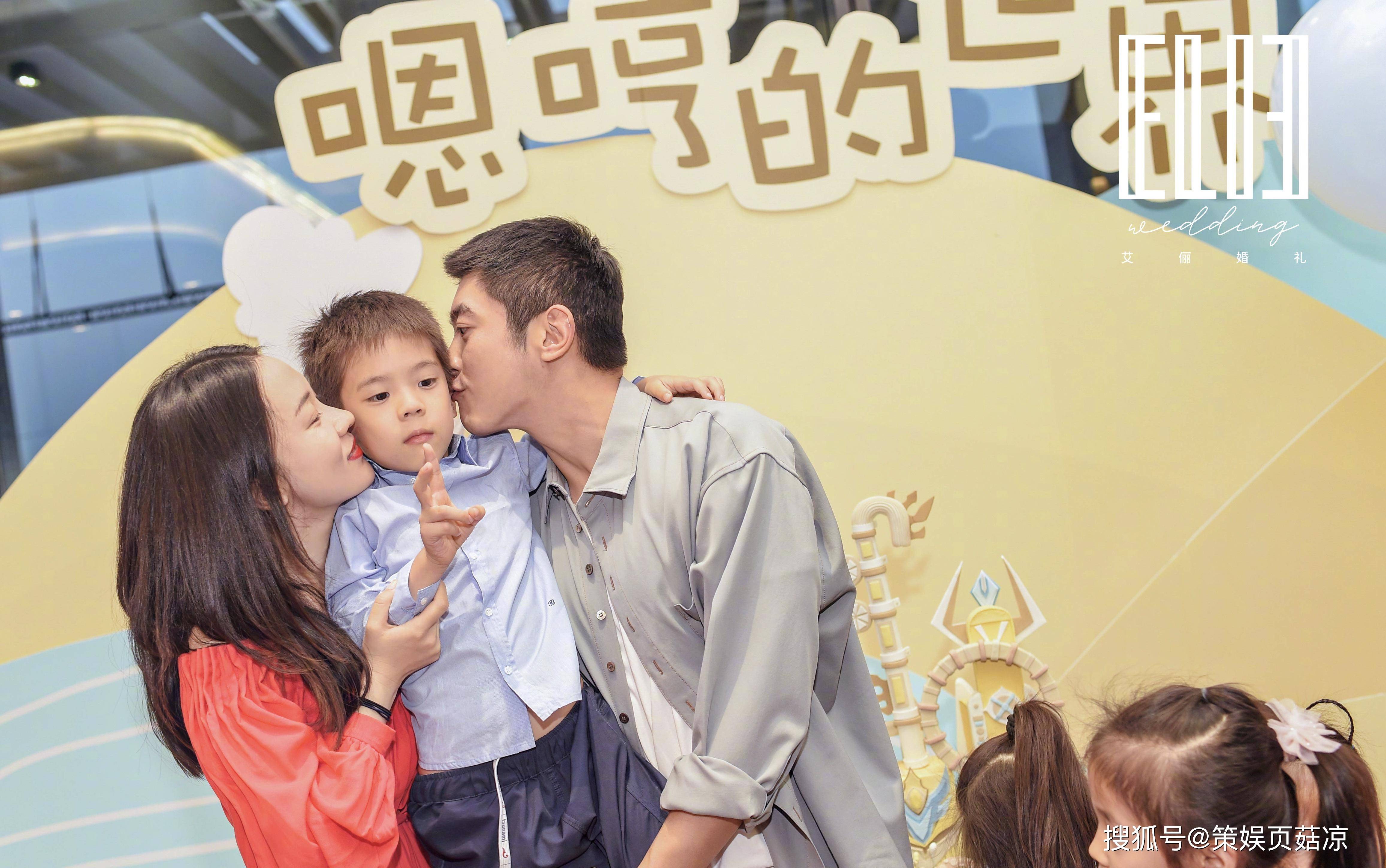 原创霍思燕杜江高调出街炫富夫妻综艺合体狂捞金娱乐圈赚钱太容易