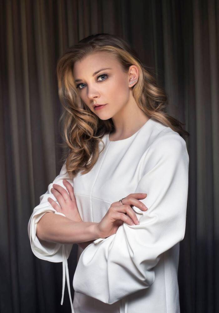 俄罗斯女歌手娜塔莉图片