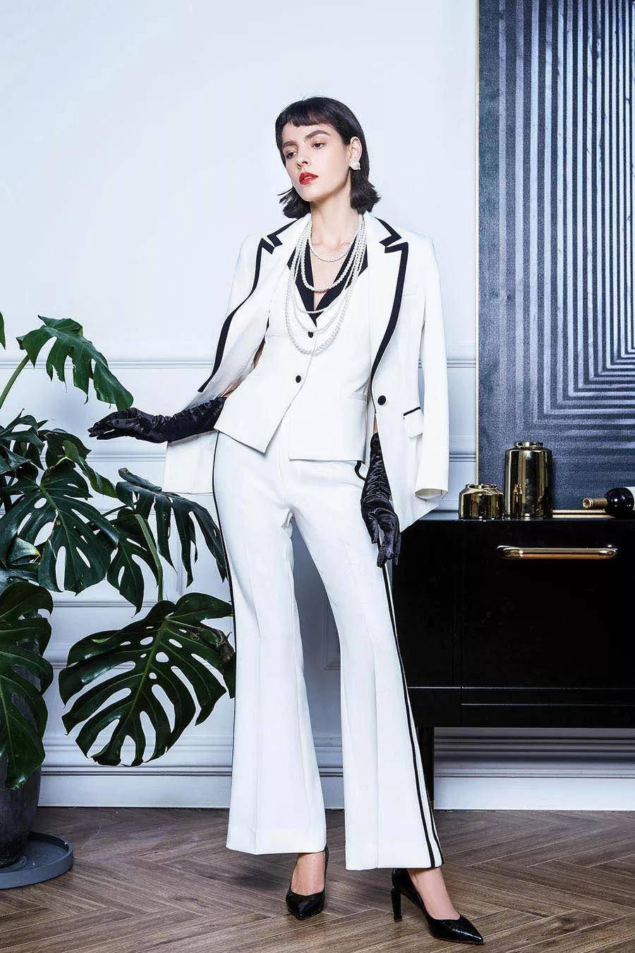 "直线型"女人怎么穿?_风格