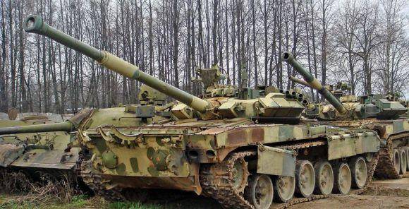 t72的荆棘王冠俄罗斯早期的布尔拉克通用炮塔项目