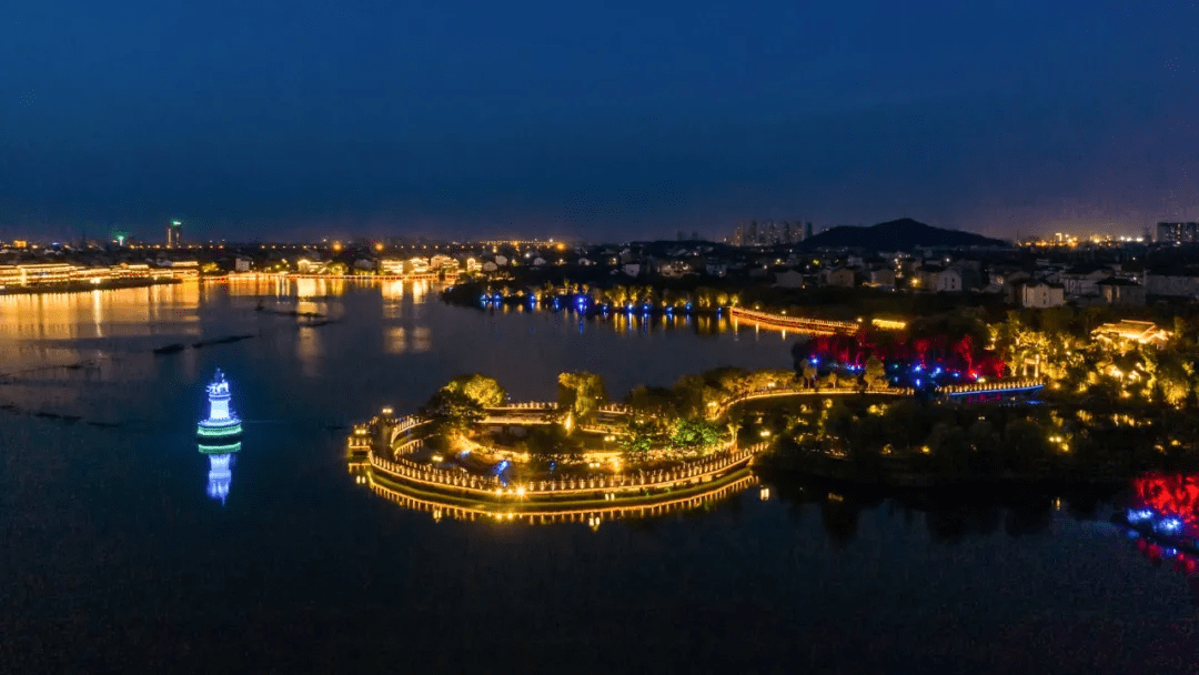 丁山湖夜景图片