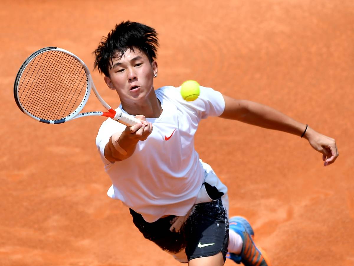 2020中国网球巡回赛安宁站第七日落幕华润豪将冲击单双打双料冠军