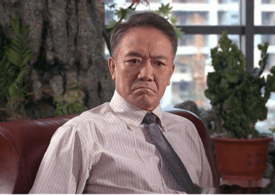 不过2004年的时候,李幼斌参演了电视剧《亮剑》,等到这部剧播出之后