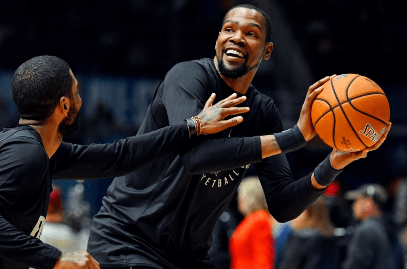 原创杜兰特有眼光!100万愉快笑纳!篮网残阵也有冲击总冠军之心!