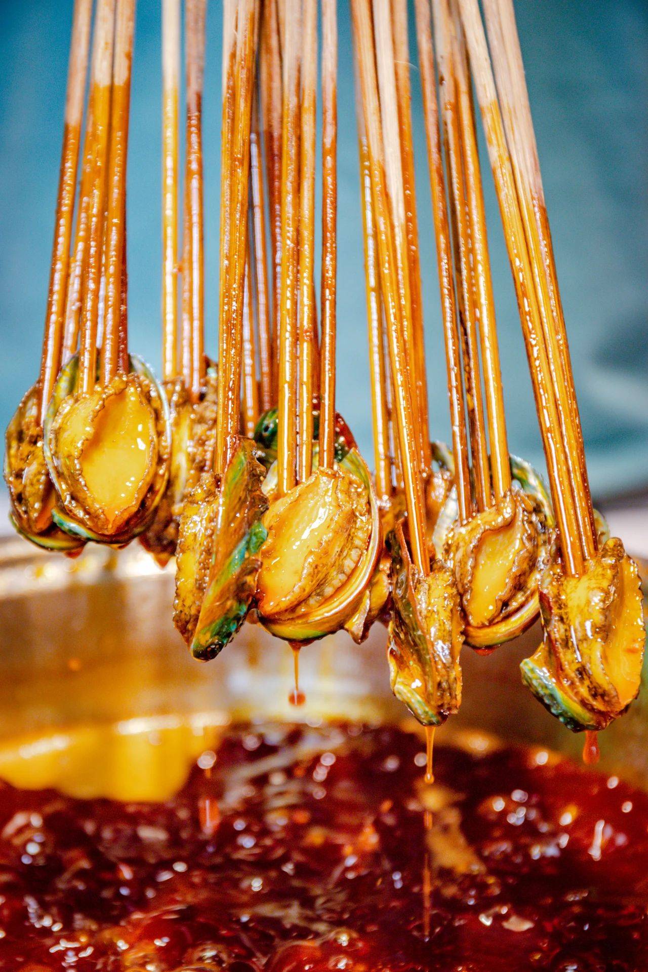 巴尖串串又开新店!5大神仙新品鲍鱼串串首斤免单,还有霸王餐请你吃!_