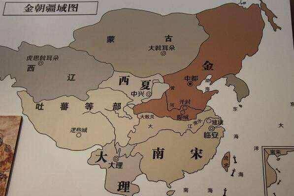 原创史书记载的南宋灭亡时异象:天空变赤,流星坠海