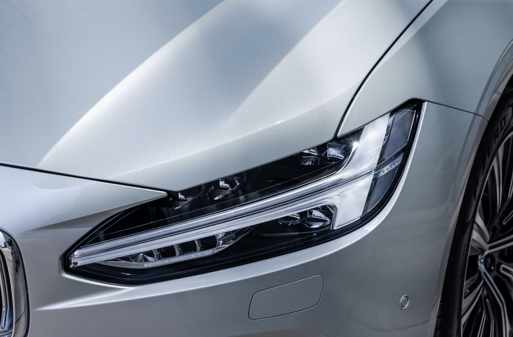 新增48v轻混系统新款沃尔沃s90上市起售4069万元