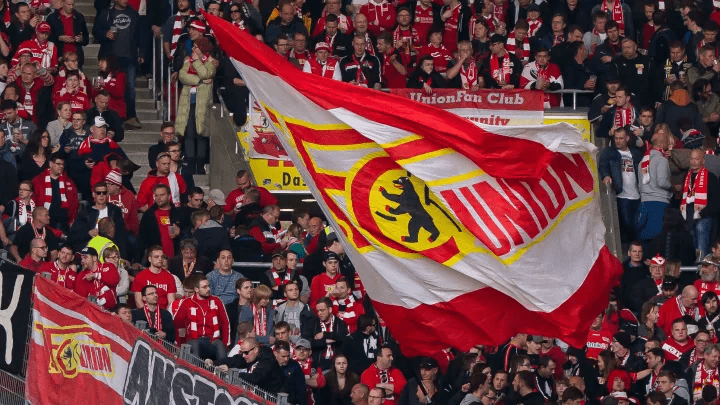 从克罗斯兄弟到柏林联合,他们背后是东德足球的衰败与挣扎