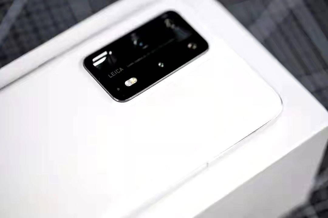 華為p40 pro 全速跌至新低價,徠卡五攝 雙40w充電,值得入手?