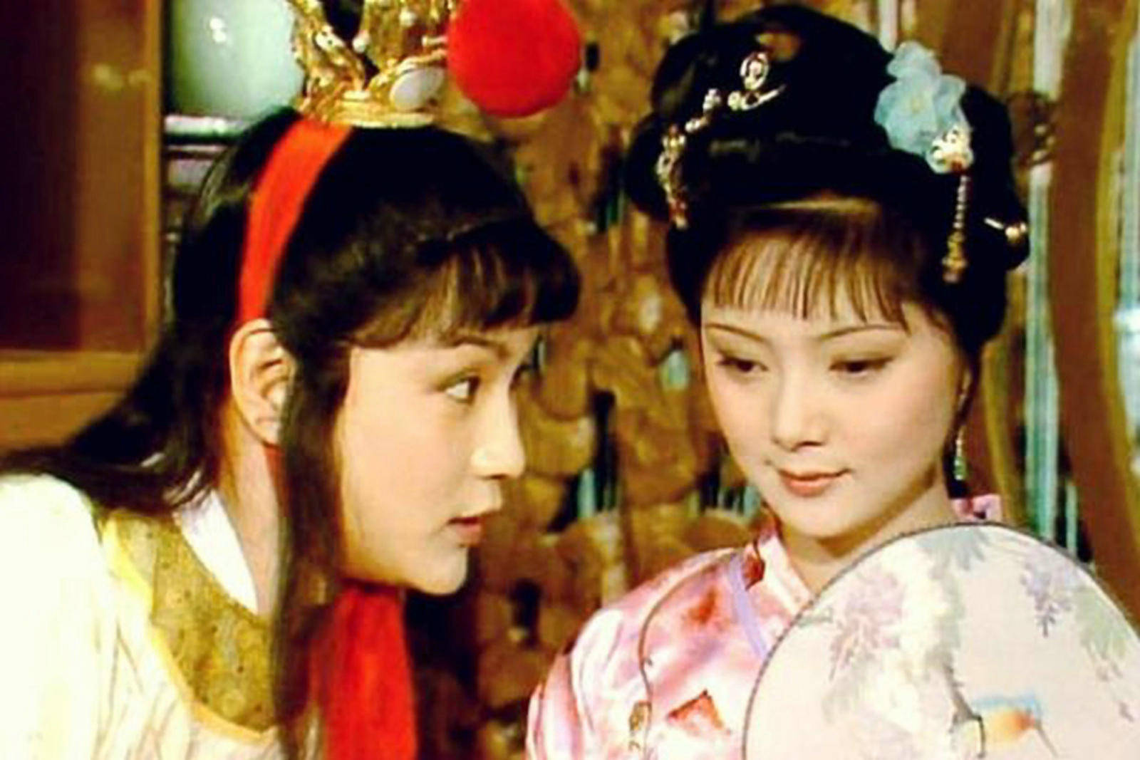 原创《红楼梦》里贾政暴打宝玉,原来这厮真的"恶贯满盈"