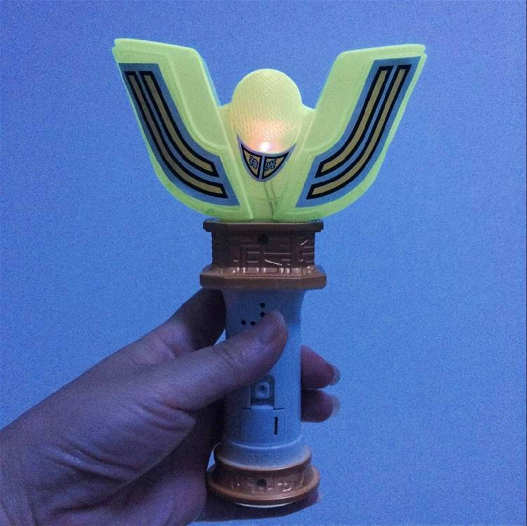 这些动漫玩具你在童年一定拥有过,四驱赛车经典,它让人泪目_奥特曼