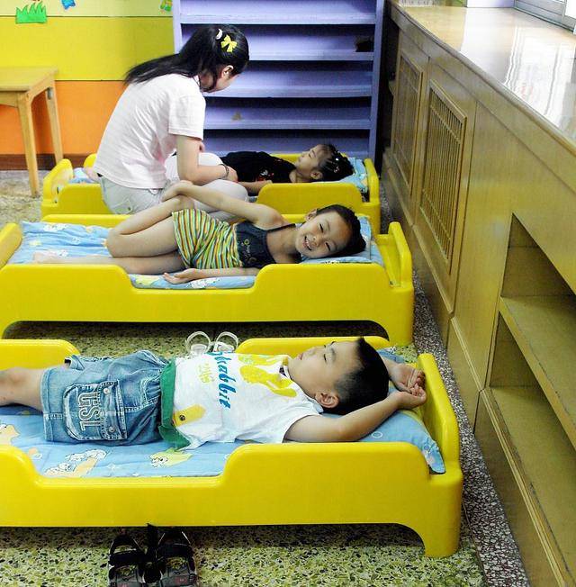 再有半个月就要入园这几件事提前教会娃父母省心孩子不哭不闹