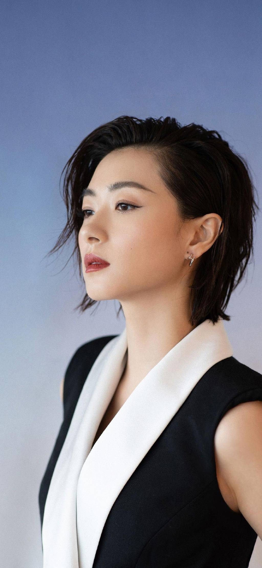 万茜高清写真手机壁纸