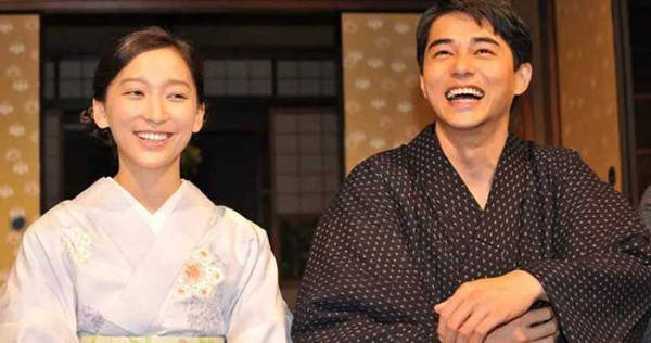 日媒曝杏与东出昌大离婚条件:三孩子抚养权 婚房