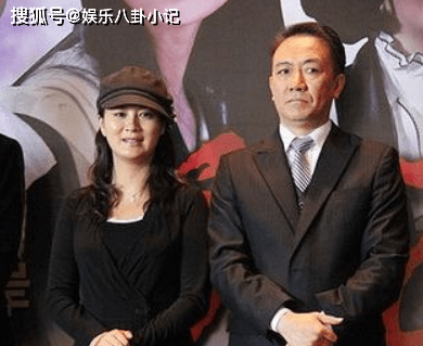 原创62岁李幼斌近照,隐藏了12年的大美女娇妻,原来是我们熟悉的她
