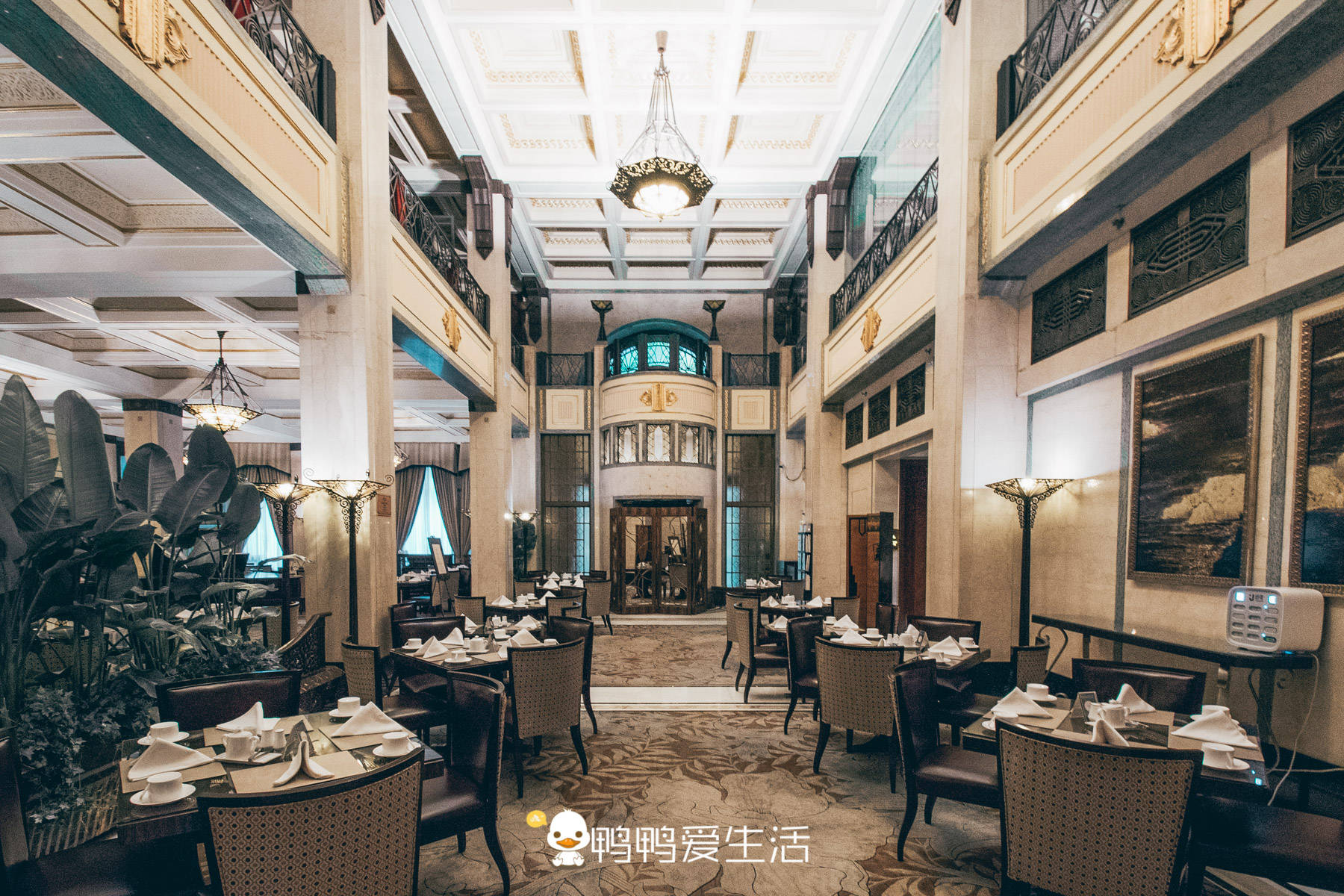 上海和平饭店岁月"食"光,经典永恒与网红拍照,都在这些餐厅里