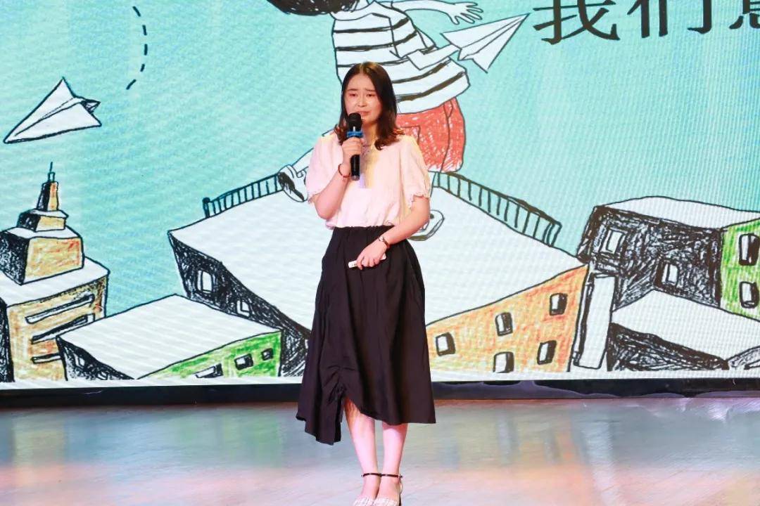 姚婷娟老师 《春夏秋冬,与你意气风发走过》"二"是时间的延展,是从