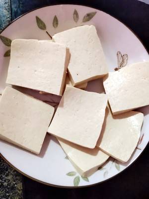 「锅塌豆腐」名门泽佳315网:5块钱搞定一餐,简单好吃