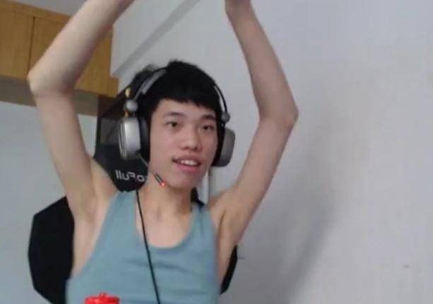 "吃鸡"主播最新周榜出炉!鲨鱼凭1项数据封神,不求人位列其后_直播