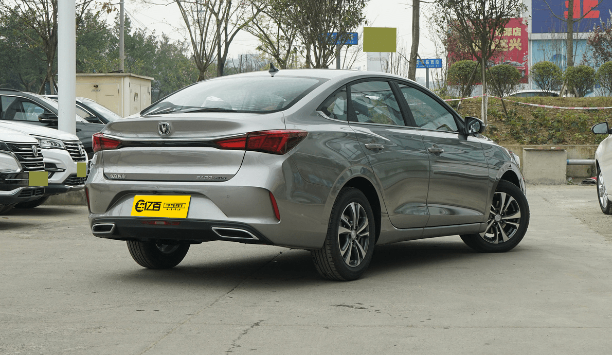 长安逸动 20款 plus 1.6l gdi 手动 豪华型 特价出