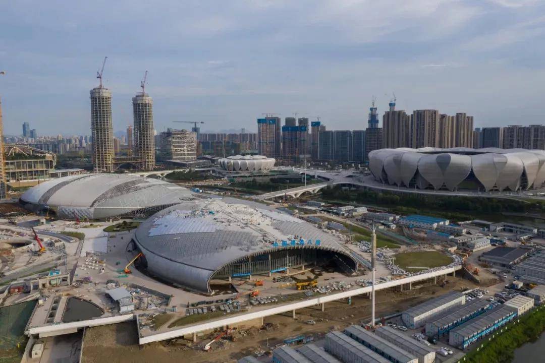 汗水浇筑亚运城_手机搜狐网