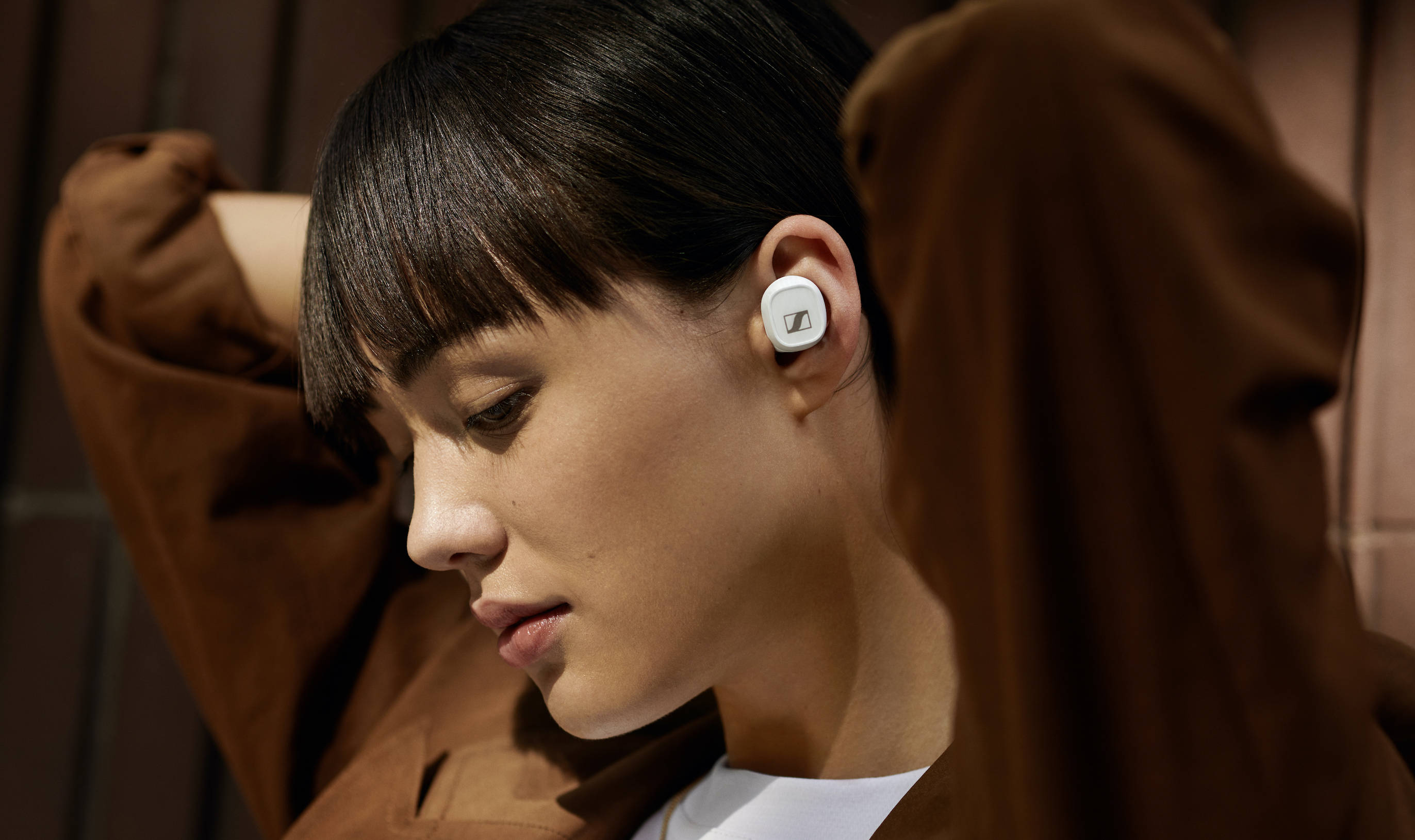 森海塞尔发布更便宜的 tws 耳机,音质一流,没有主动降噪_手机搜狐网