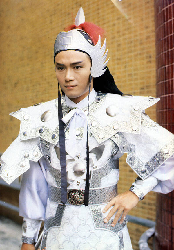 苗侨伟古装剧狄青剧照黎美娴首次出演女主角颇得观众缘