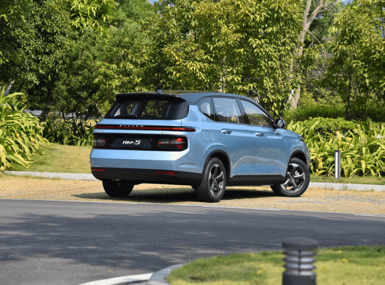 新宝骏rm-5七座车怎么样?座椅多样组合更实用,8.