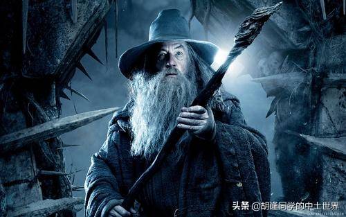 甘道夫真的战斗时不用法术?