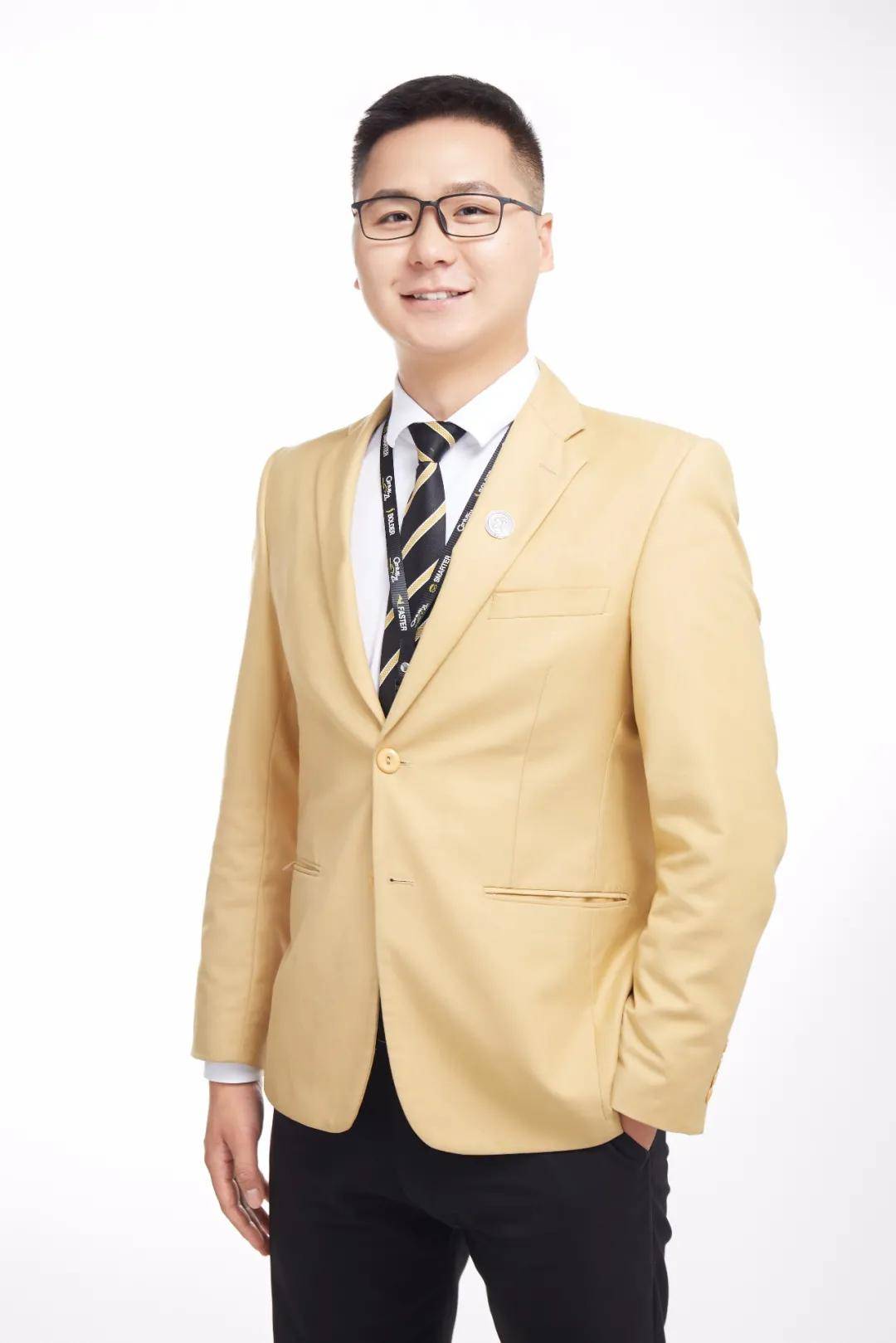 贝壳助力|社区定制广告让我和社区关系更近了!_刘帅