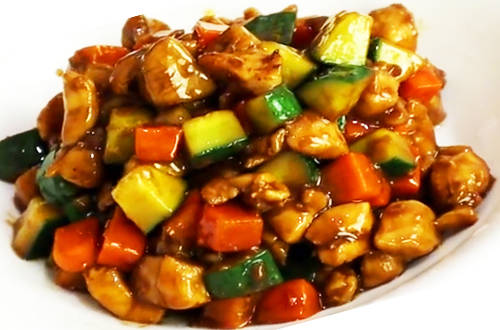 酱爆鸡丁,调制酱汁是关键.看看怎样操作的,学会步骤您也可以做